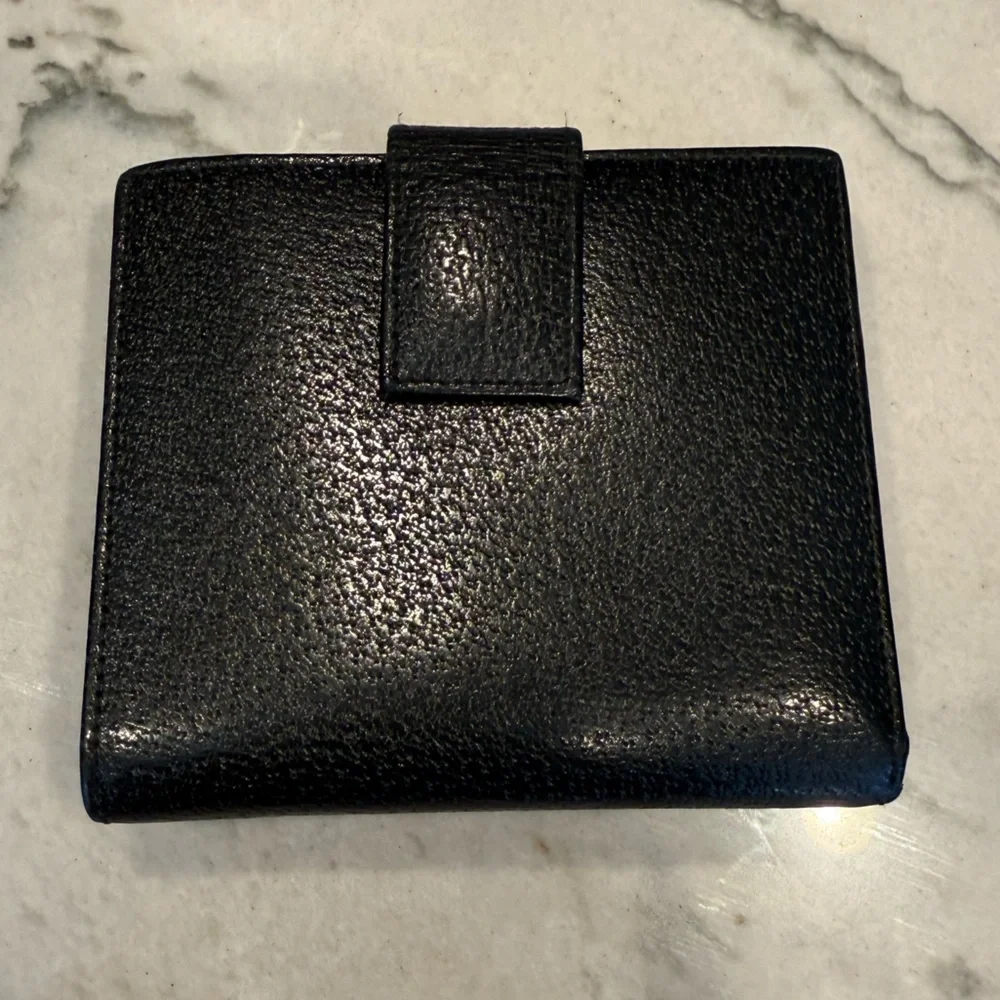 Gucci Black Compact Bifold Leather Wallet Silver Hardware - Picture 11 of 16